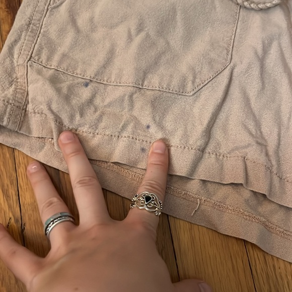 Light pink flowy paper bag shorts super cute! - Picture 3 of 4